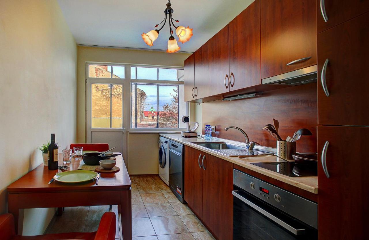 1Bd Nest In The Heart Of A Traditional Sofia Exterior foto